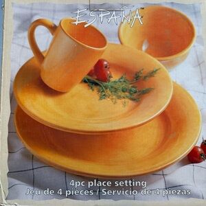 🆕: España Oversized Hand painted Dinnerware 4pc. Place Setting 🍽️